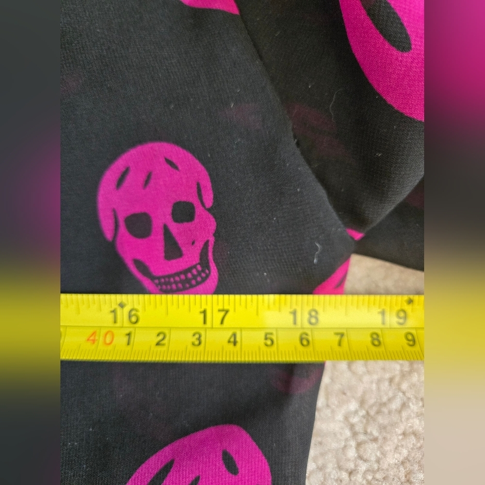Black and Pink Sheer Skull Blouse with Studded Silver Buttons. Size Small - Picture 9 of 10
